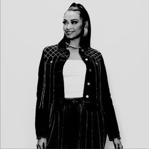 NWT Denim Boulevard Womens Denim Rhinestone Tassel Cropped Button-Up Jacket